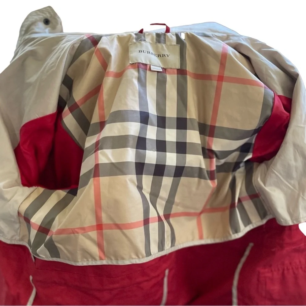 Kids Burberry trench jacket - Picture 4 of 8